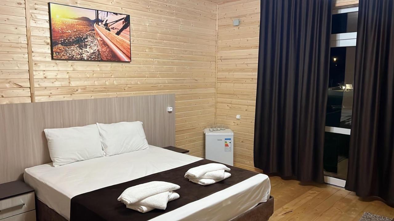Hotel Askar Alakhadzi Екстер'єр фото